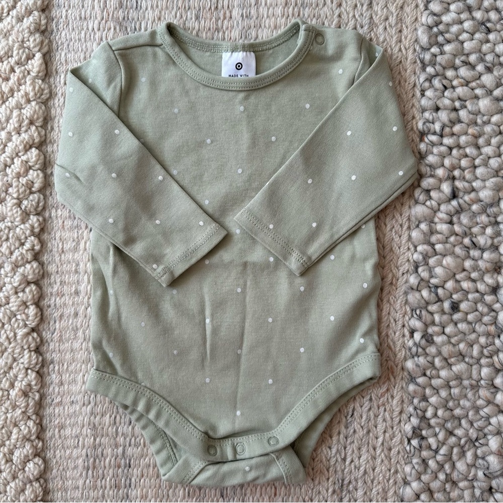 [5/$15] Green Polka Dot Bodysuit